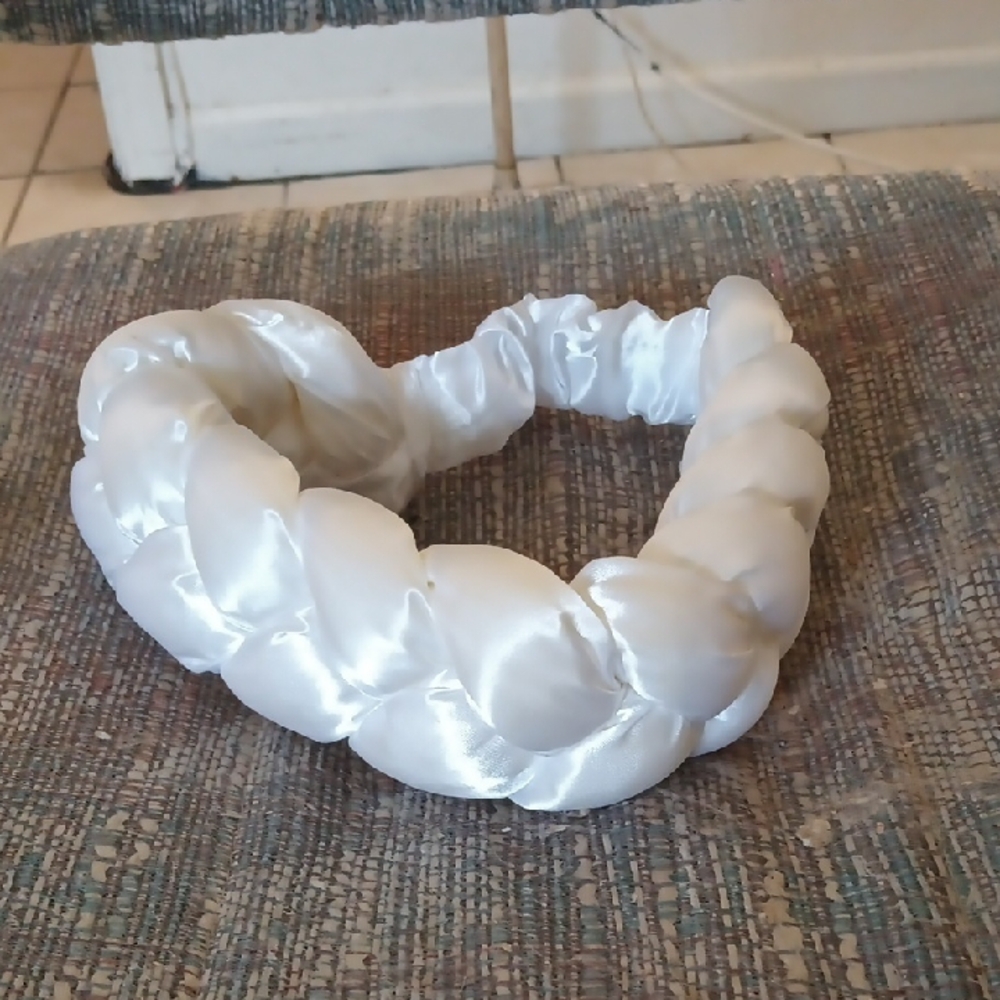 Source Unknown White Satin Braided Headband